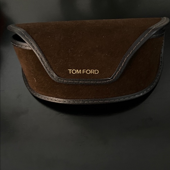 TOM FORD NWT BROWN SUEDE LIKE LARGE INCLUSIVE EYEGLASS CASE- NO GLASSES - Picture 7 of 8